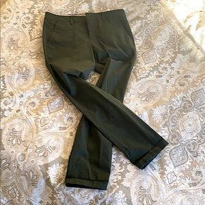 vince. army green mid-rise pants. never worn!